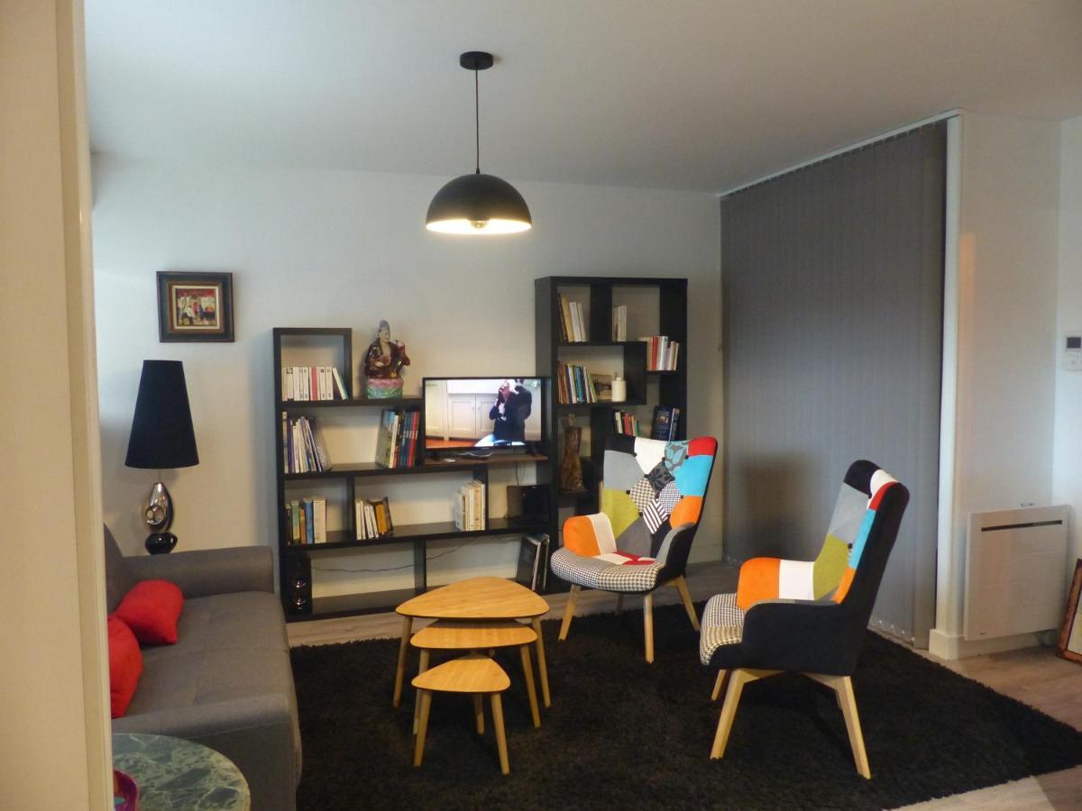 Grand Studio Confort Classe 3 Etoiles Rochefort  Eksteriør bilde